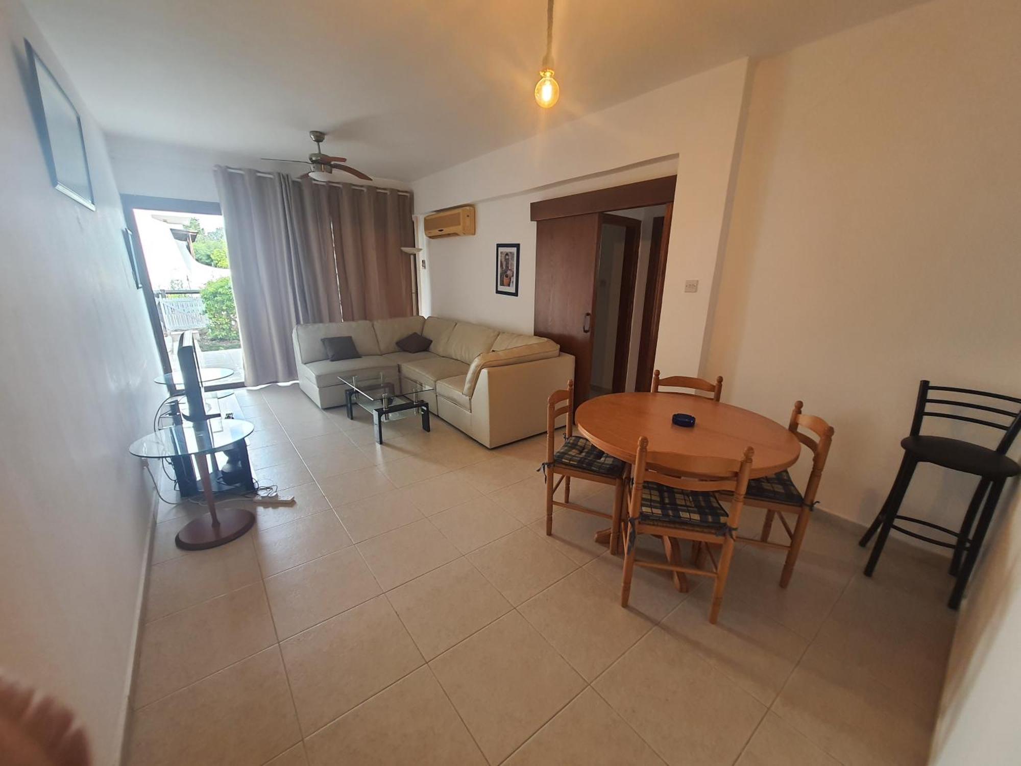 Nice Holiday Apartment Paphos Eksteriør billede